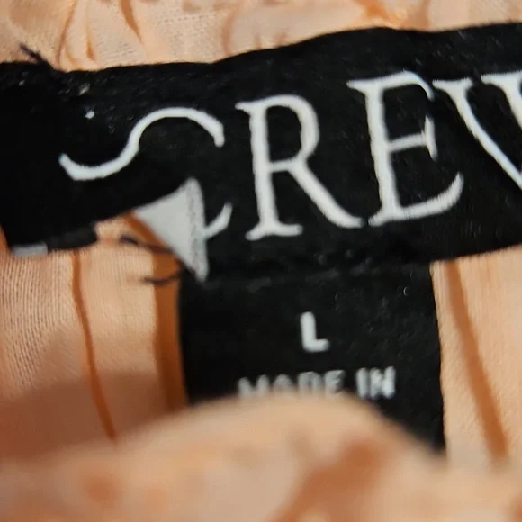 New With Tags J.CREW peach Colored Top - Picture 3 of 3